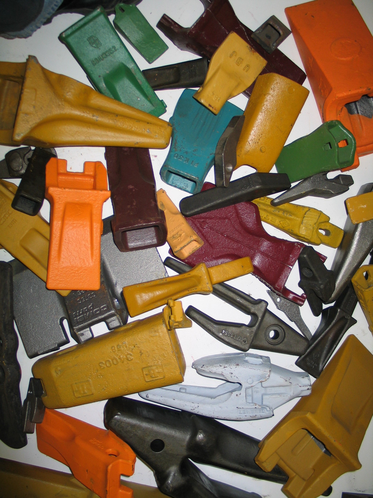  CAT J-SERIE TANDSYSTEM